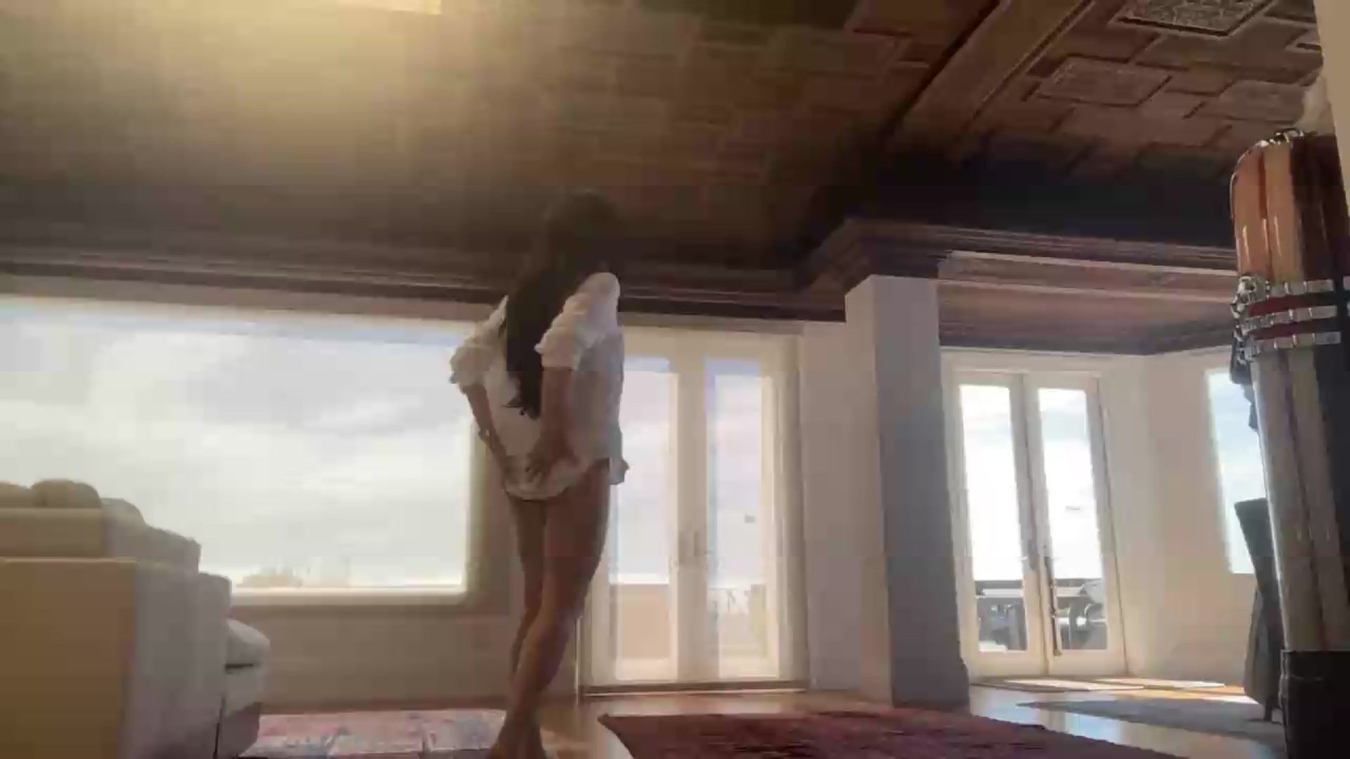 Gallery image thumbnail from Oxxme's myfreecams stream on, 08/23/2026, 23:57 image 1 of 20