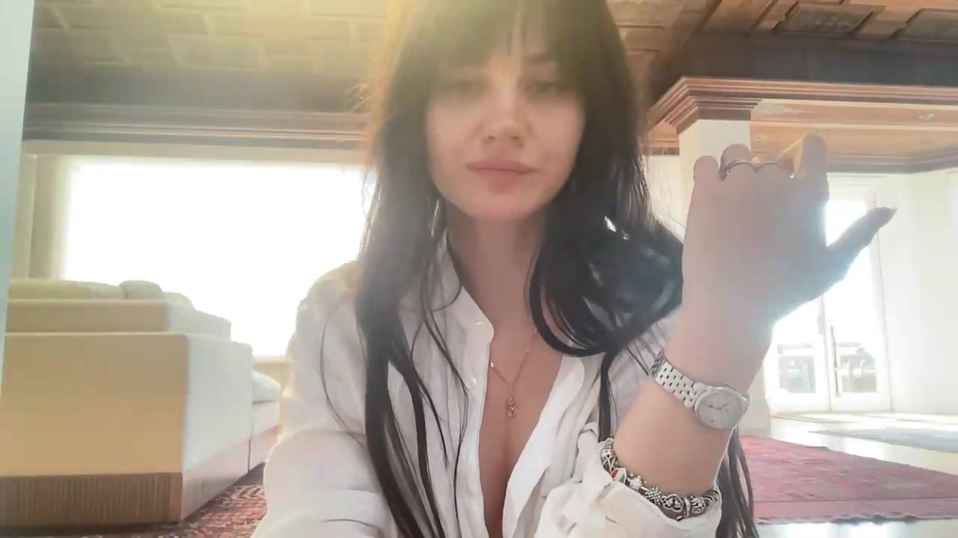 Gallery image thumbnail from Oxxme's myfreecams stream on, 08/23/2026, 23:57 image 15 of 20