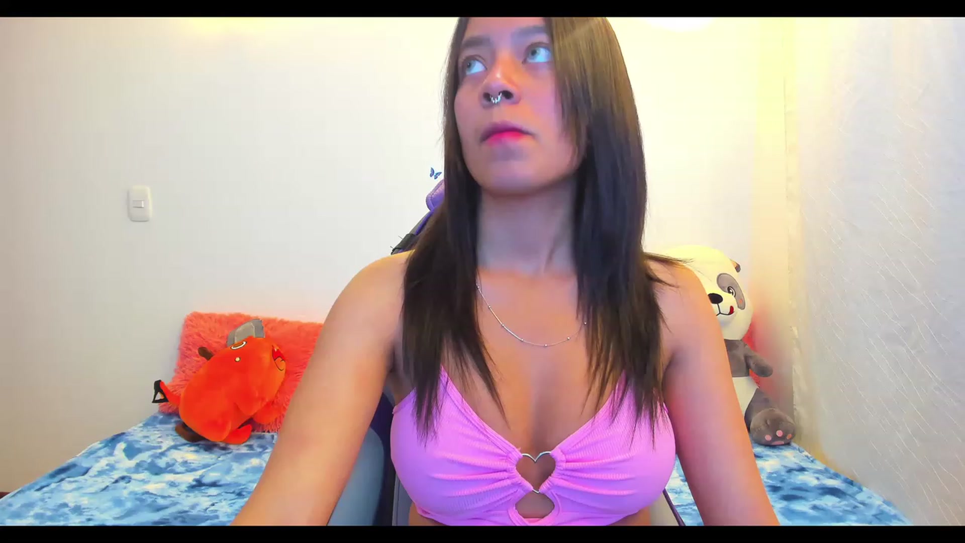 Gallery image thumbnail from Oxxme_'s myfreecams stream on, 12/11/2022, 01:02 image 13 of 20