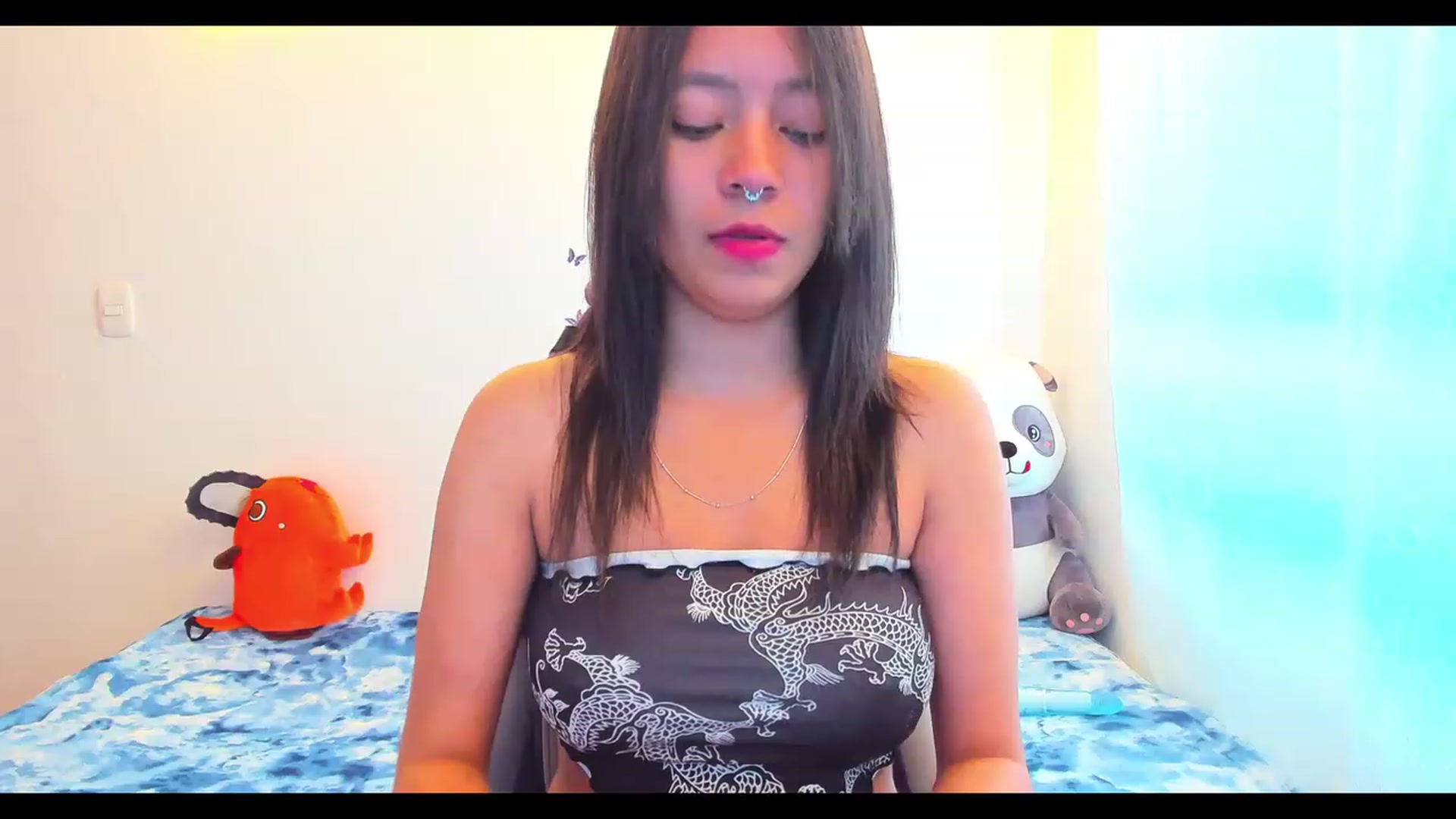 Gallery image thumbnail from Oxxme_'s myfreecams stream on, 12/24/2022, 14:09 image 11 of 20