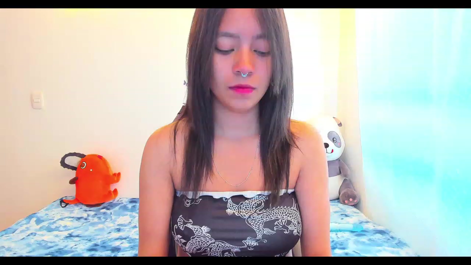 Gallery image thumbnail from Oxxme_'s myfreecams stream on, 12/24/2022, 14:09 image 9 of 20