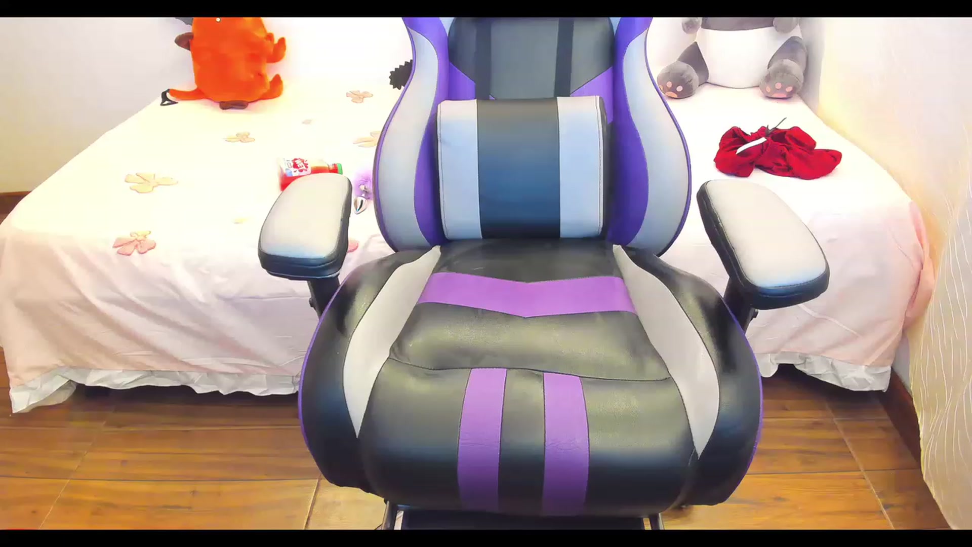 Gallery image thumbnail from Oxxme_'s myfreecams stream on, 12/27/2022, 05:14 image 5 of 20