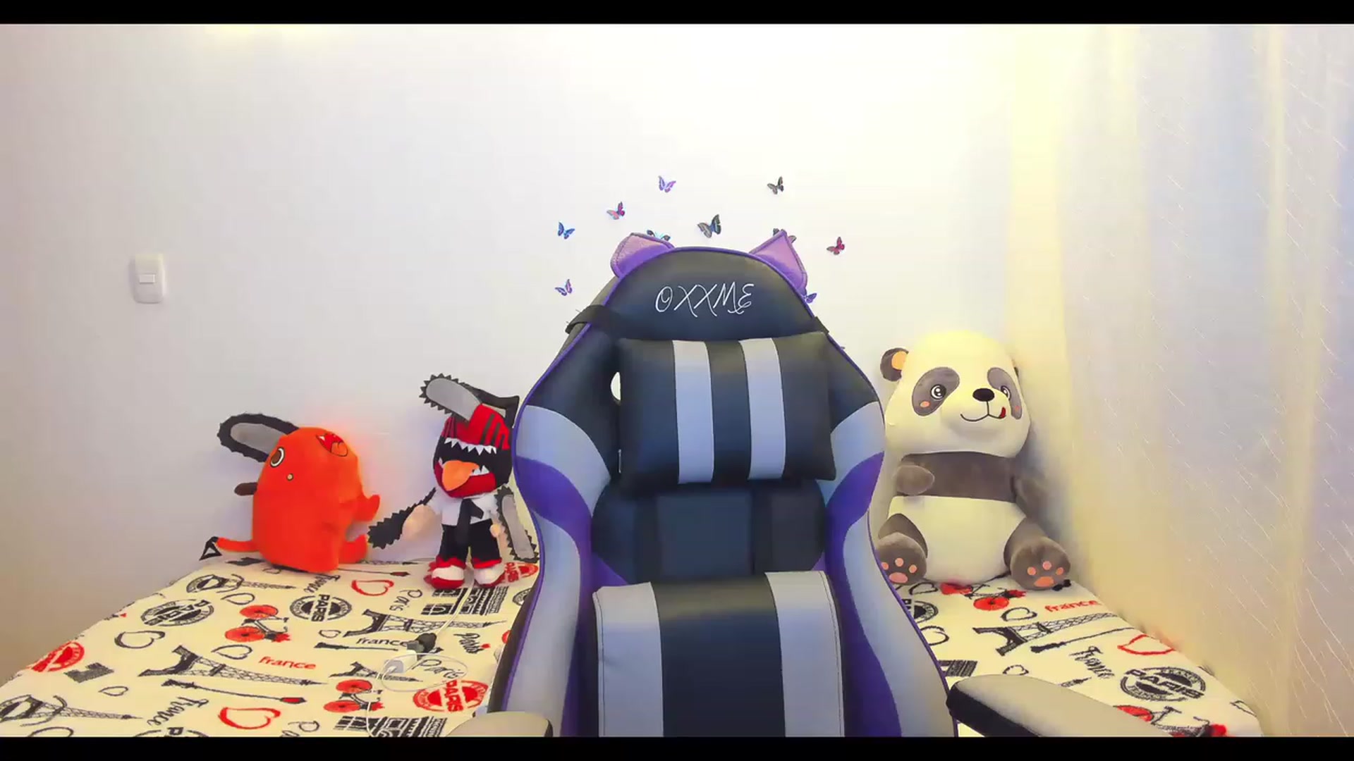 Gallery image thumbnail from Oxxme_'s myfreecams stream on, 12/30/2022, 05:16 image 4 of 20