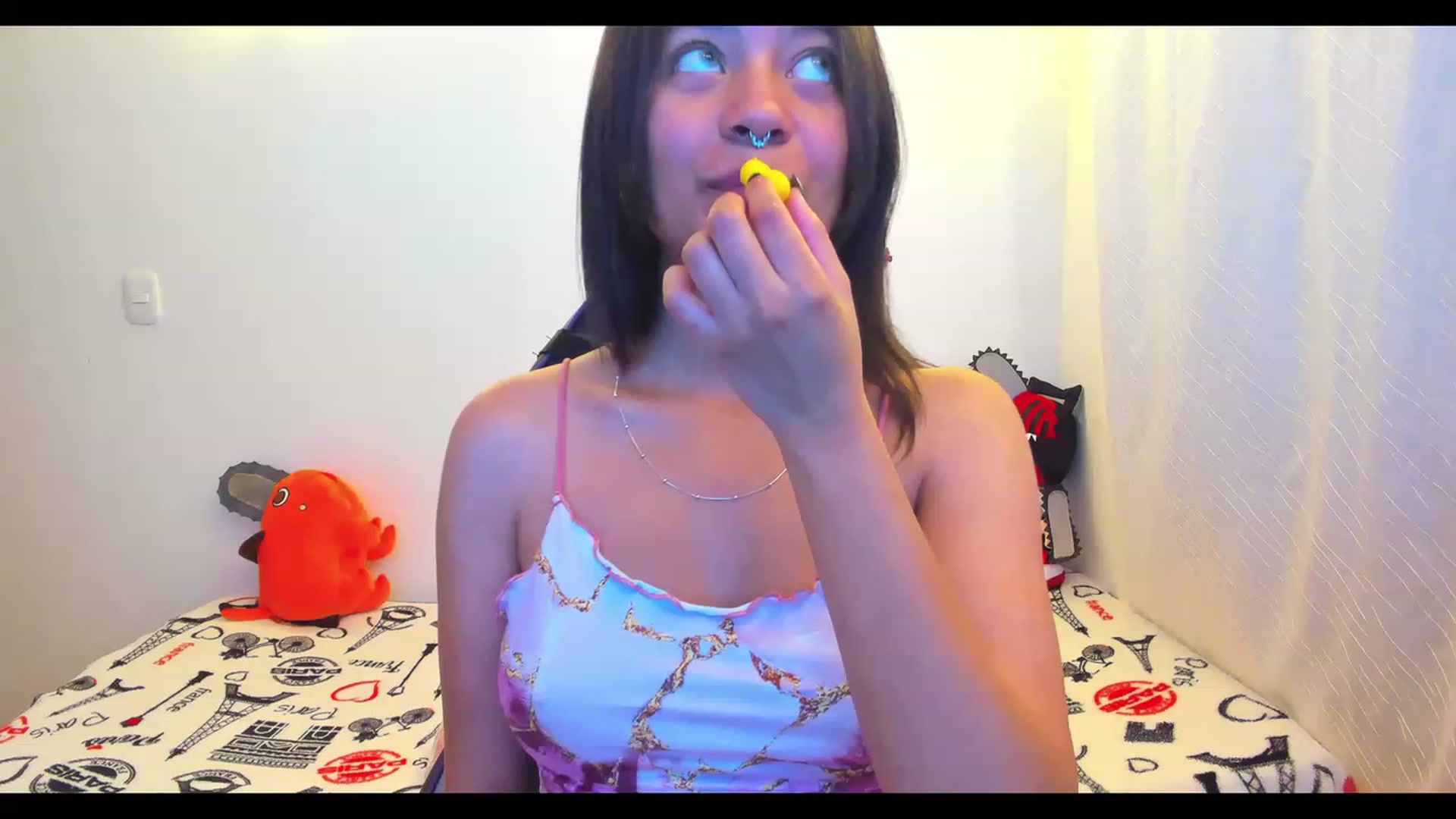 Gallery image thumbnail from Oxxme_'s myfreecams stream on, 01/02/2023, 02:40 image 8 of 20