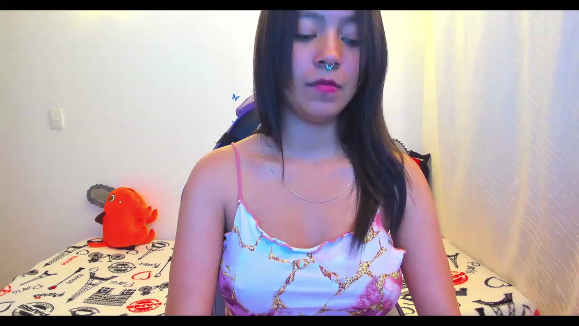 Gallery image thumbnail from Oxxme_'s myfreecams stream on, 01/02/2023, 02:40 image 2 of 20