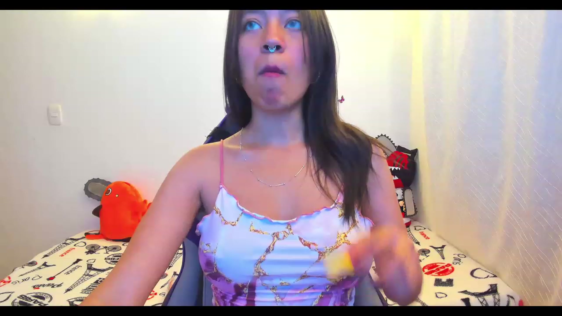 Gallery image thumbnail from Oxxme_'s myfreecams stream on, 01/02/2023, 02:40 image 7 of 20
