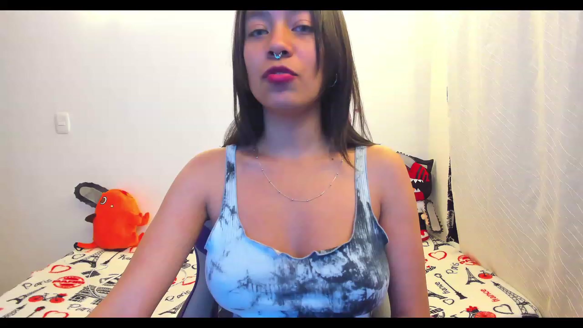Gallery image thumbnail from Oxxme_'s myfreecams stream on, 01/04/2023, 08:05 image 11 of 20
