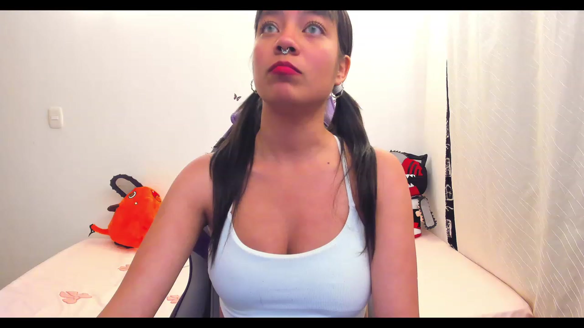 Gallery image thumbnail from Oxxme_'s myfreecams stream on, 01/10/2023, 05:04 image 20 of 20