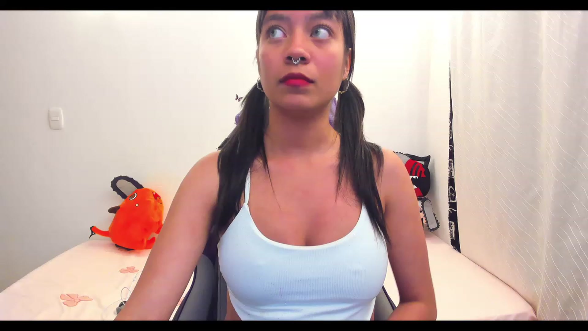 Gallery image thumbnail from Oxxme_'s myfreecams stream on, 01/10/2023, 05:04 image 8 of 20