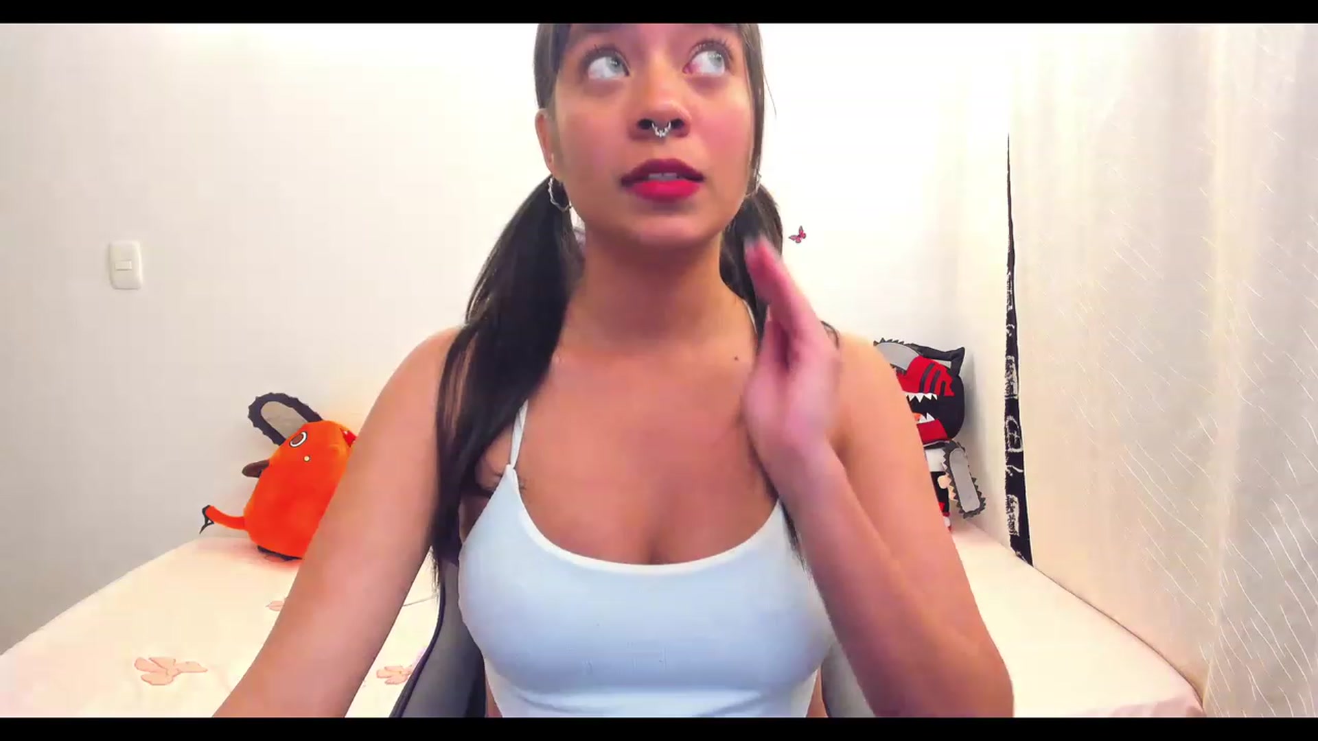 Gallery image thumbnail from Oxxme_'s myfreecams stream on, 01/10/2023, 05:04 image 11 of 20