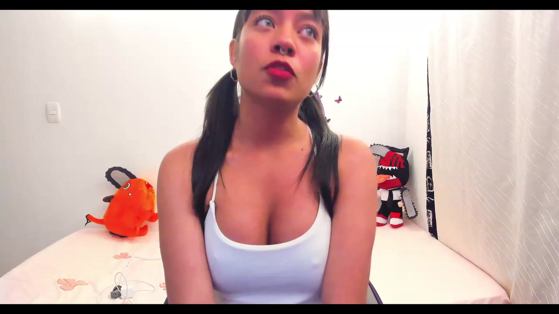 Gallery image thumbnail from Oxxme_'s myfreecams stream on, 01/10/2023, 05:04 image 10 of 20