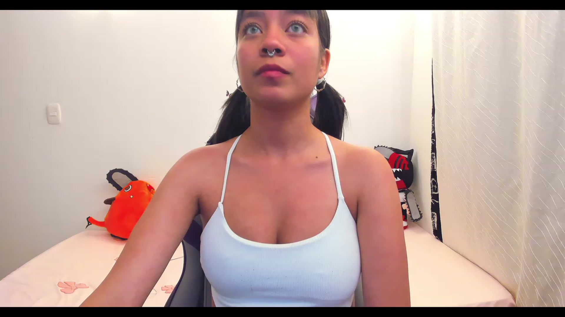 Gallery image thumbnail from Oxxme_'s myfreecams stream on, 01/10/2023, 05:04 image 19 of 20