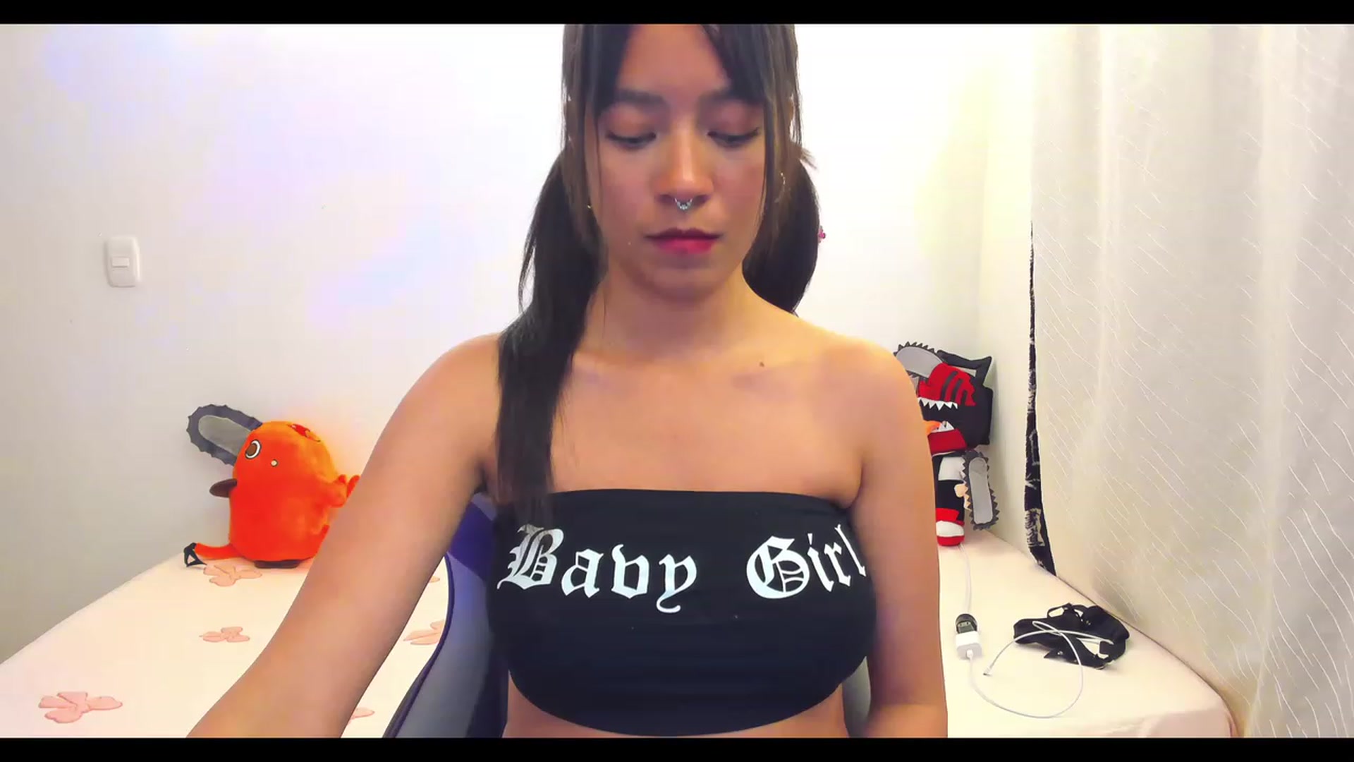 Gallery image thumbnail from Oxxme_'s myfreecams stream on, 01/13/2023, 03:40 image 11 of 20
