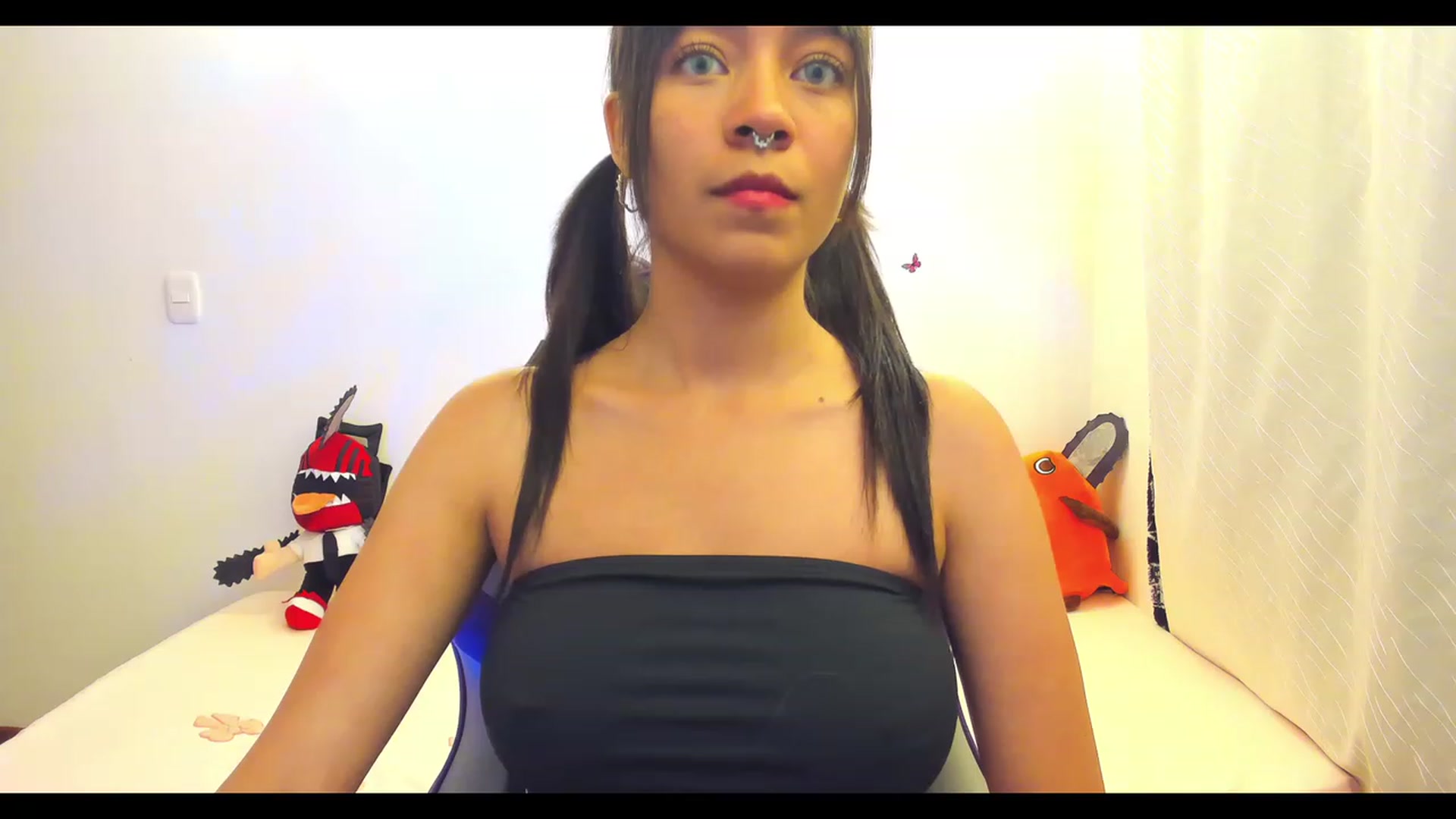 Gallery image thumbnail from Oxxme_'s myfreecams stream on, 01/14/2023, 03:11 image 16 of 20