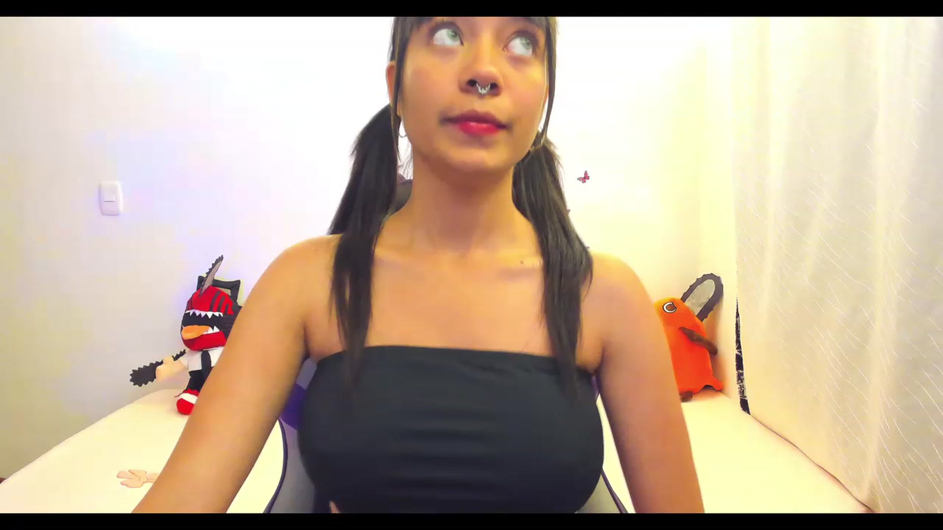 Gallery image thumbnail from Oxxme_'s myfreecams stream on, 01/14/2023, 03:11 image 4 of 20