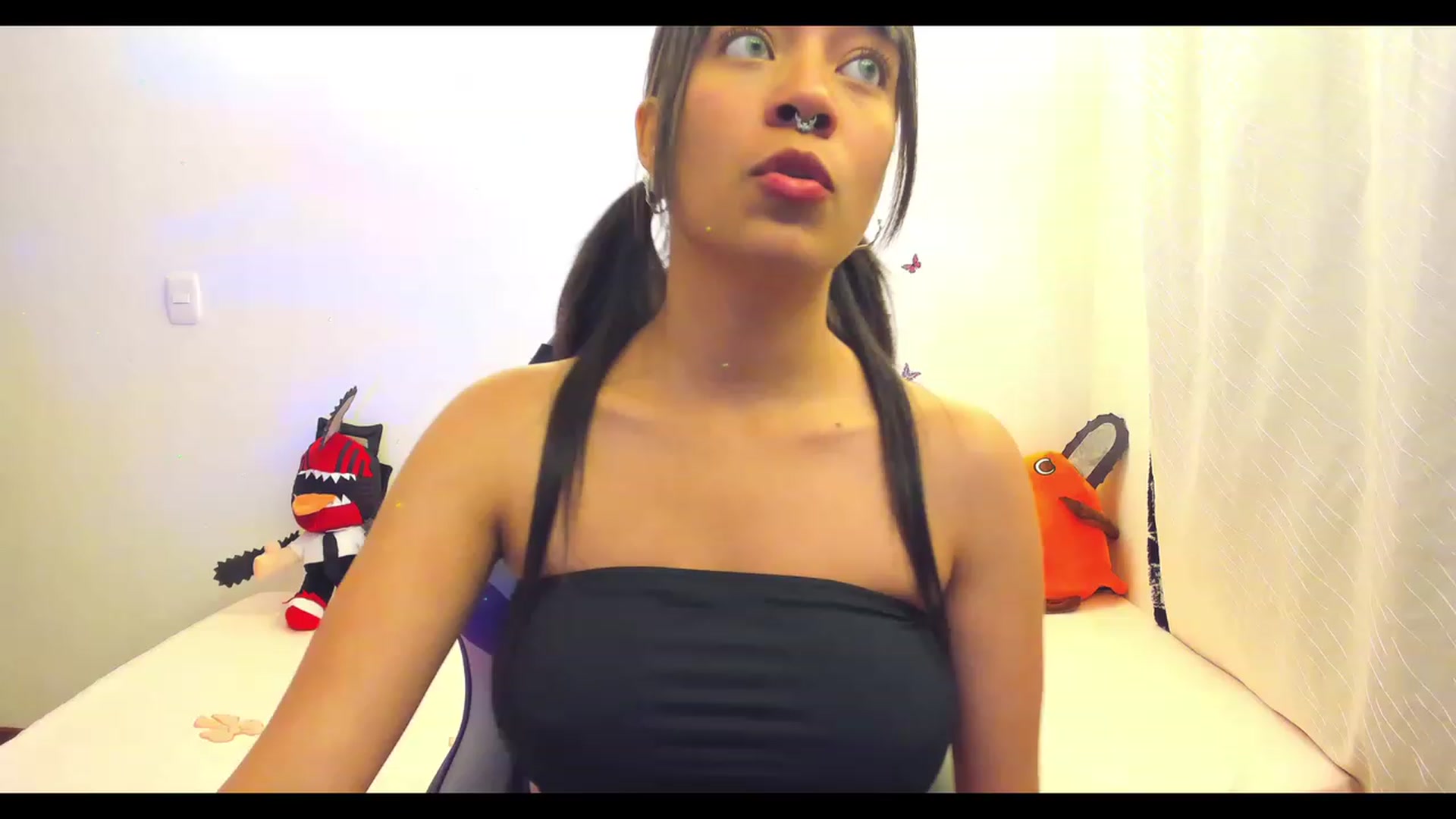 Gallery image thumbnail from Oxxme_'s myfreecams stream on, 01/14/2023, 03:53 image 1 of 20