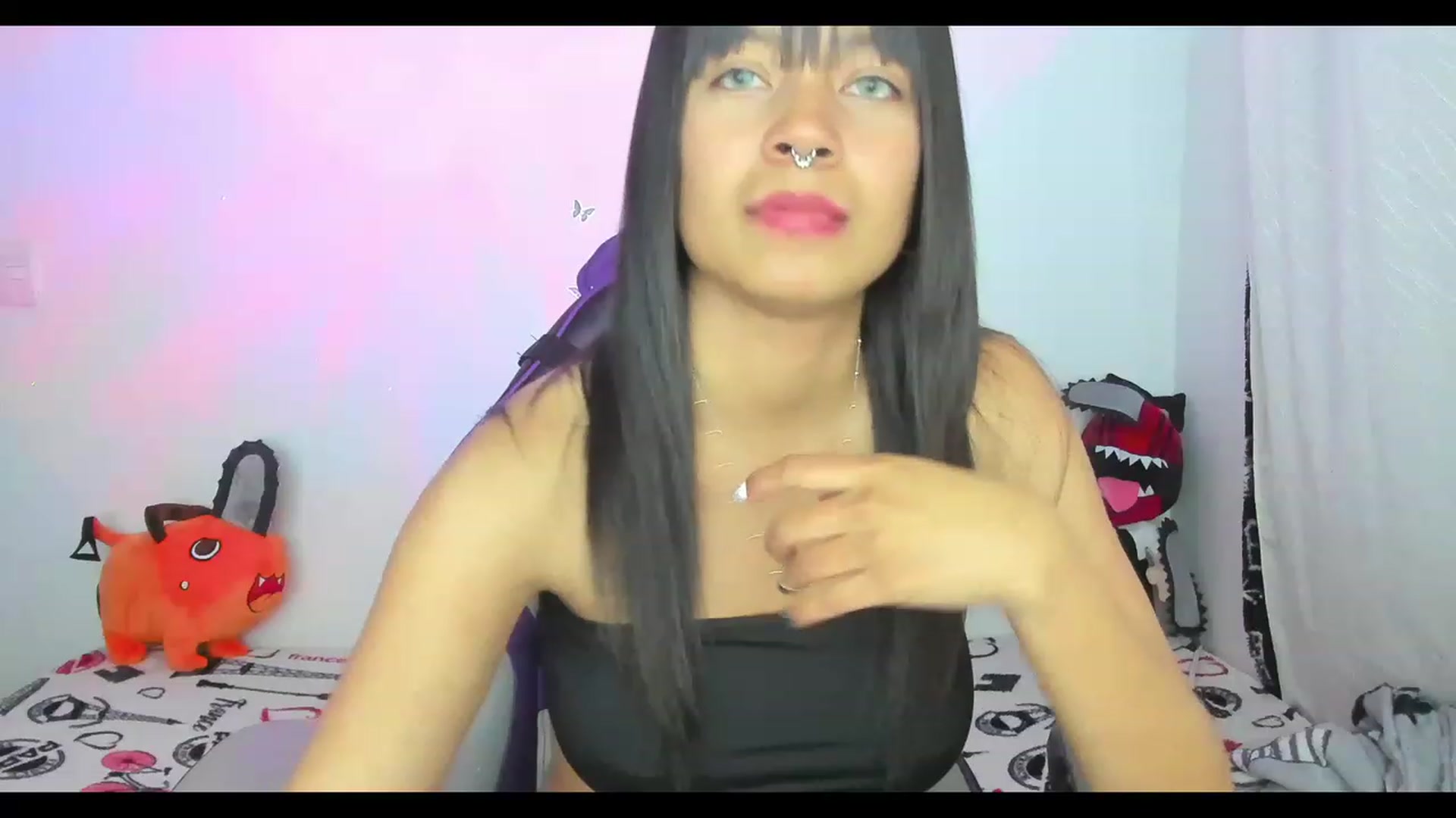 Gallery image thumbnail from Oxxme_'s myfreecams stream on, 01/22/2023, 08:02 image 12 of 20