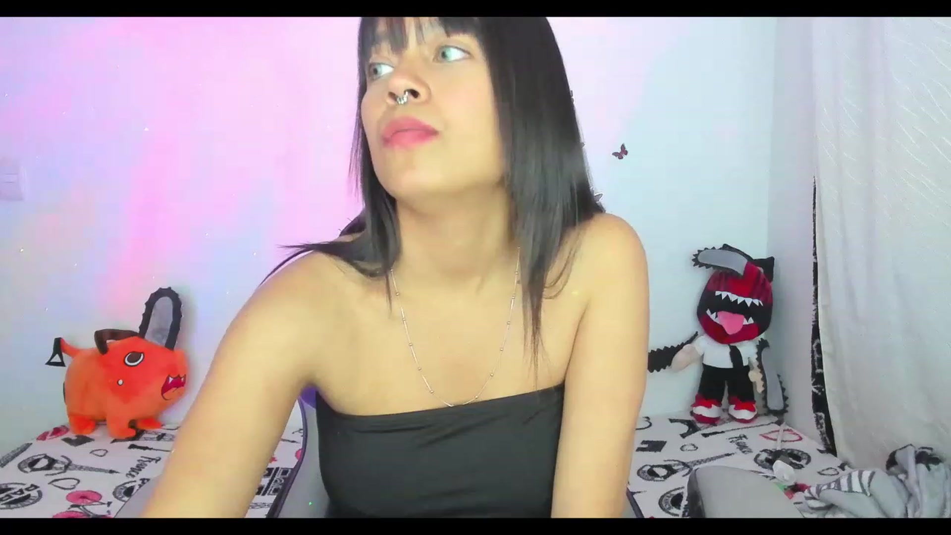 Gallery image thumbnail from Oxxme_'s myfreecams stream on, 01/22/2023, 08:02 image 2 of 20