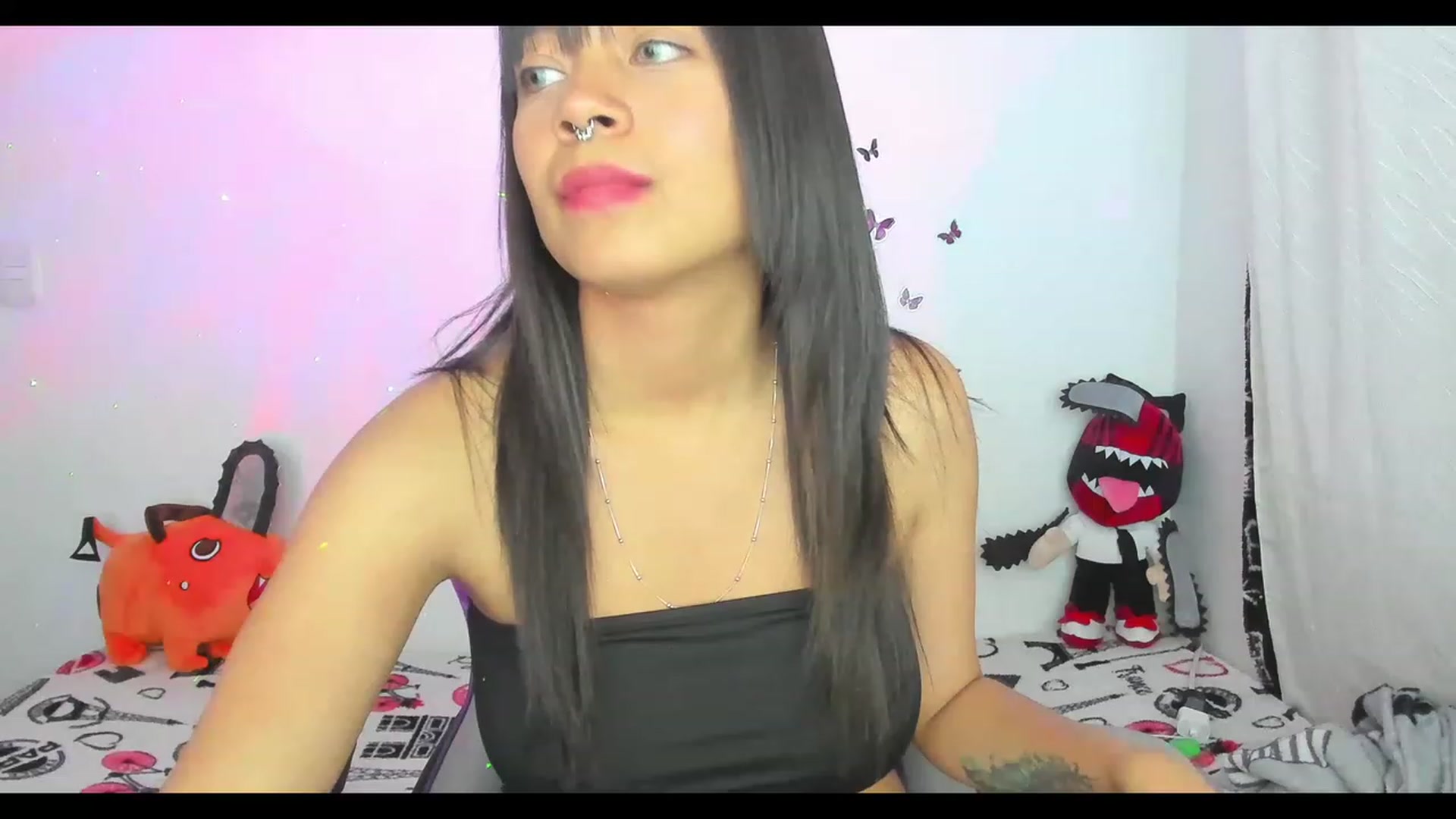 Gallery image thumbnail from Oxxme_'s myfreecams stream on, 01/22/2023, 08:02 image 11 of 20