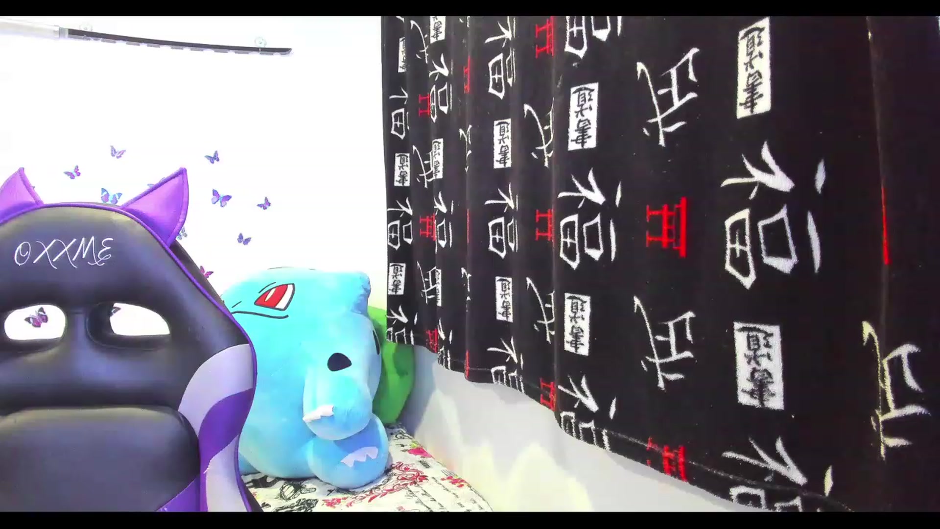 Gallery image thumbnail from Oxxme_'s myfreecams stream on, 05/10/2023, 01:54 image 4 of 20