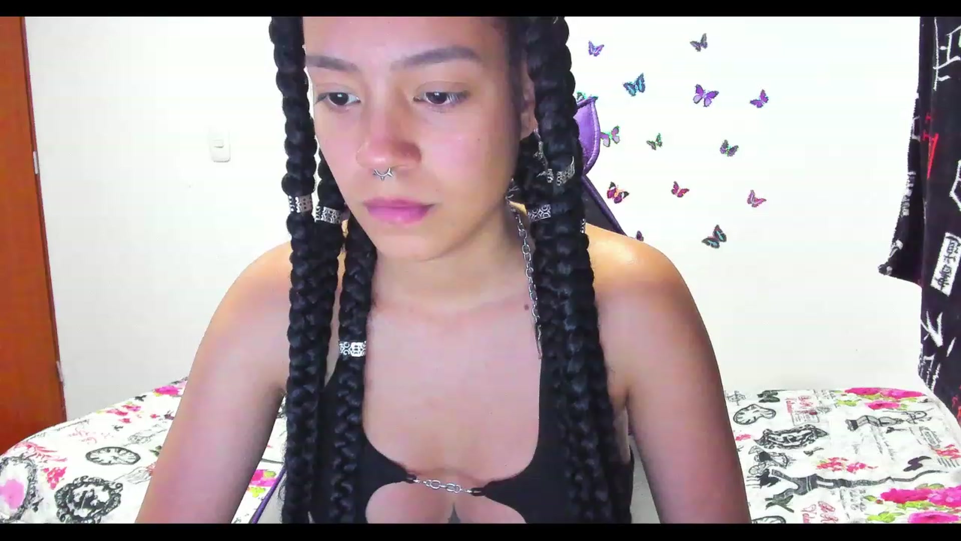 Gallery image thumbnail from Oxxme_'s myfreecams stream on, 06/03/2023, 02:58 image 13 of 20