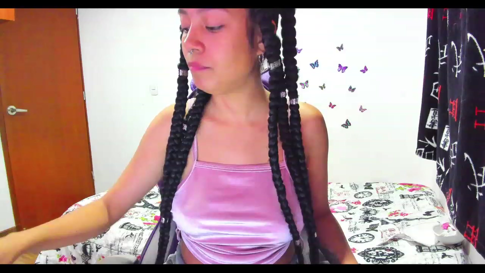 Gallery image thumbnail from Oxxme_'s myfreecams stream on, 06/04/2023, 02:34 image 6 of 20