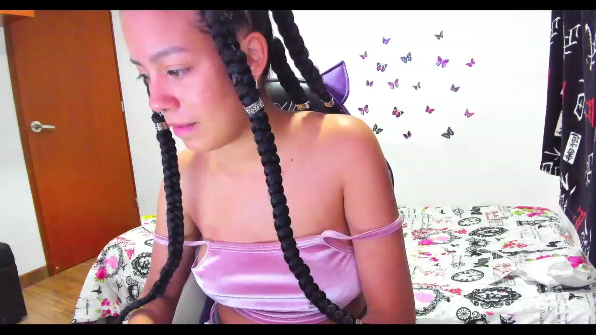 Gallery image thumbnail from Oxxme_'s myfreecams stream on, 06/04/2023, 06:02 image 10 of 20