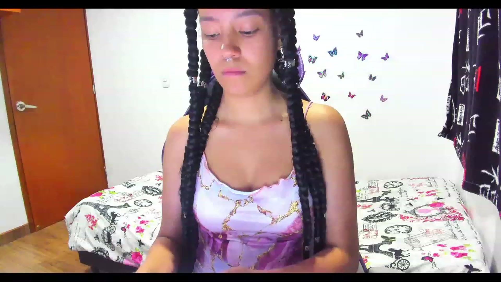 Gallery image thumbnail from Oxxme_'s myfreecams stream on, 06/05/2023, 02:11 image 18 of 20