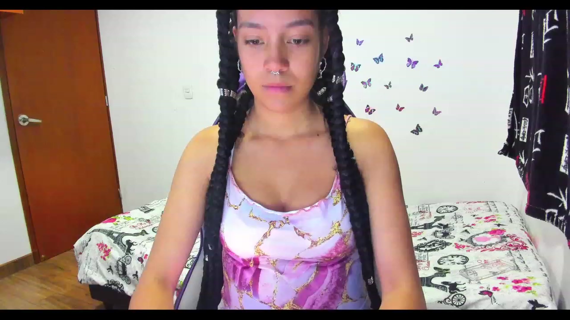 Gallery image thumbnail from Oxxme_'s myfreecams stream on, 06/05/2023, 02:11 image 15 of 20
