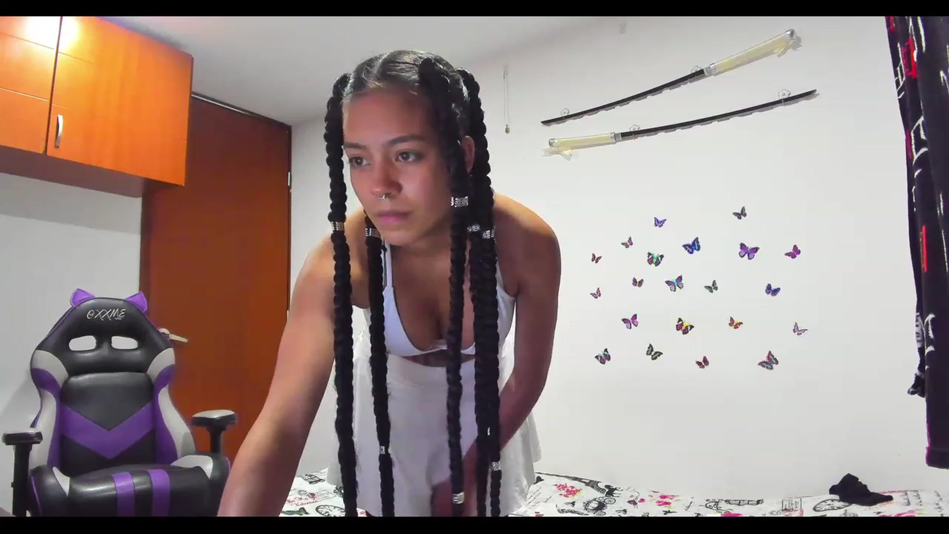 Gallery image thumbnail from Oxxme_'s myfreecams stream on, 06/05/2023, 02:51 image 17 of 20