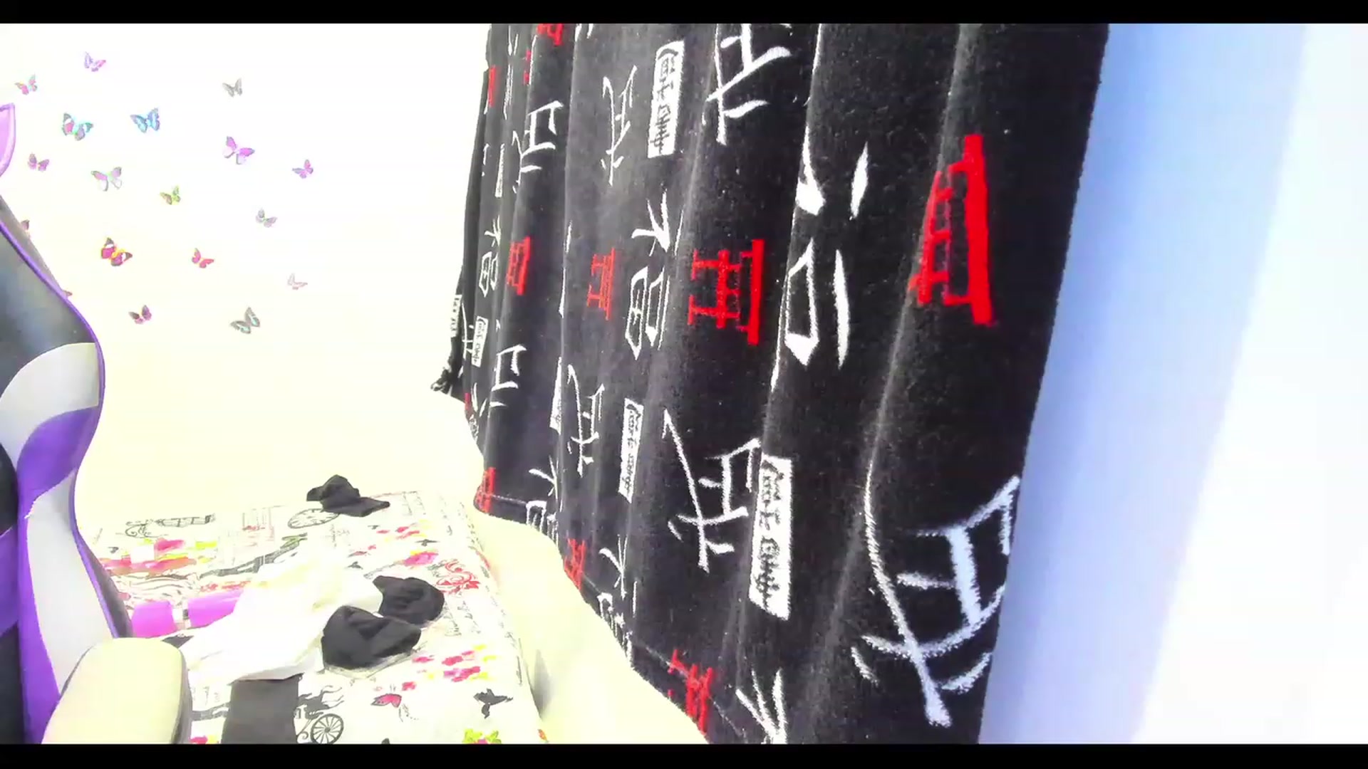 Gallery image thumbnail from Oxxme_'s myfreecams stream on, 06/05/2023, 06:16 image 4 of 20