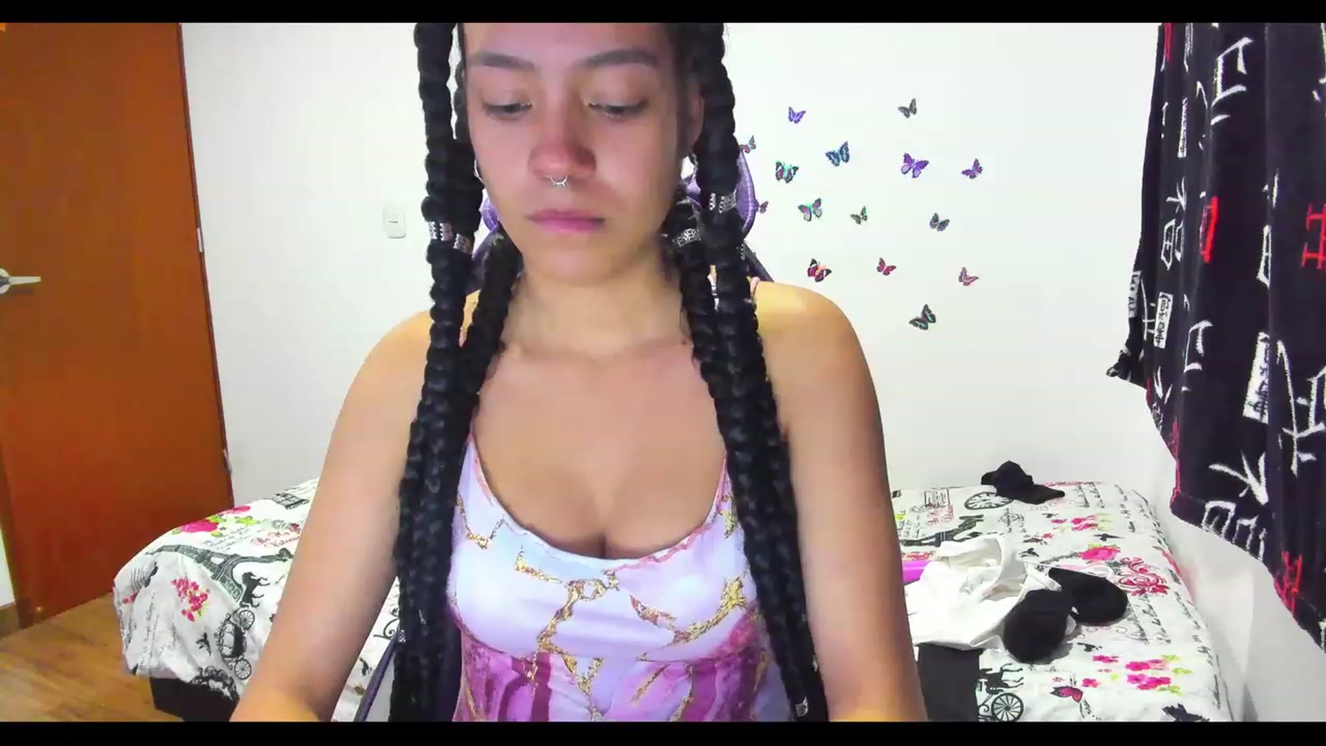Gallery image thumbnail from Oxxme_'s myfreecams stream on, 06/05/2023, 06:16 image 13 of 20