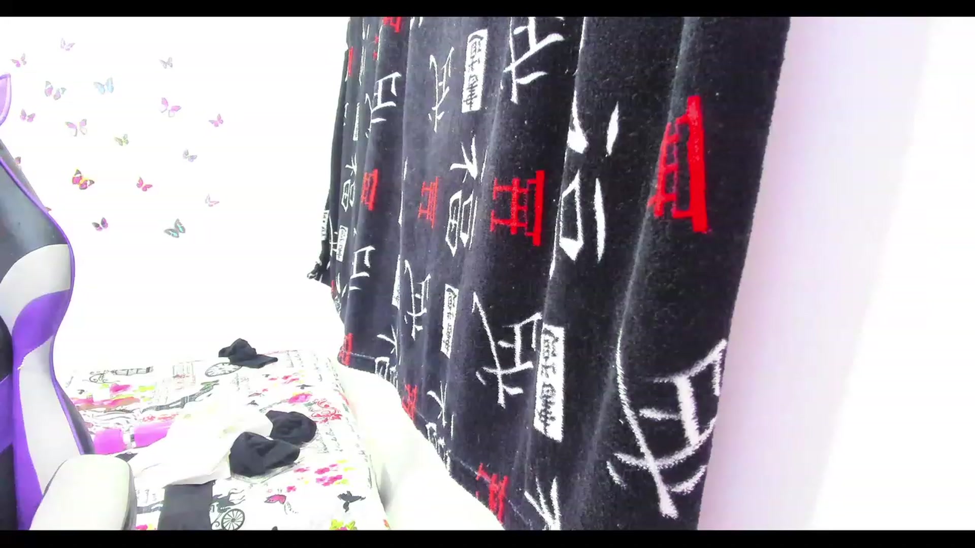 Gallery image thumbnail from Oxxme_'s myfreecams stream on, 06/05/2023, 06:16 image 8 of 20
