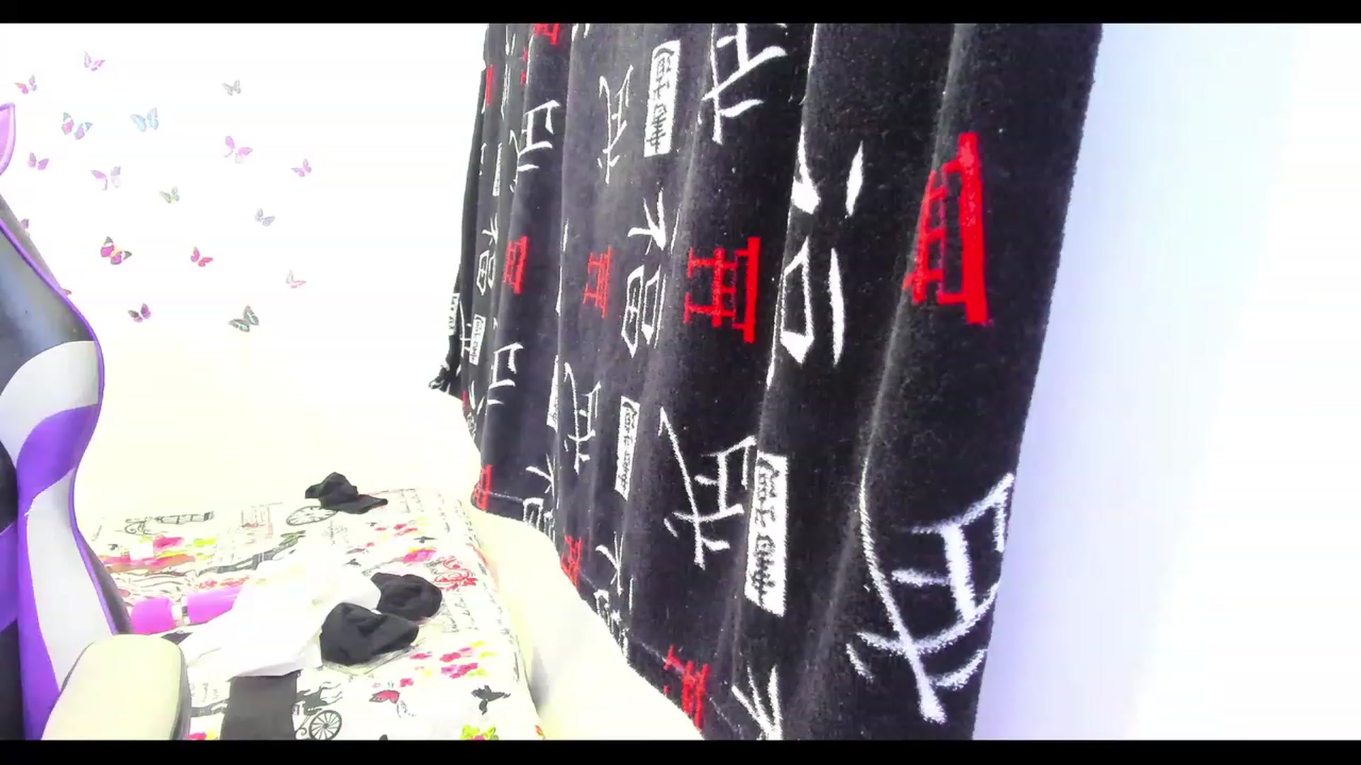Gallery image thumbnail from Oxxme_'s myfreecams stream on, 06/05/2023, 06:16 image 3 of 20