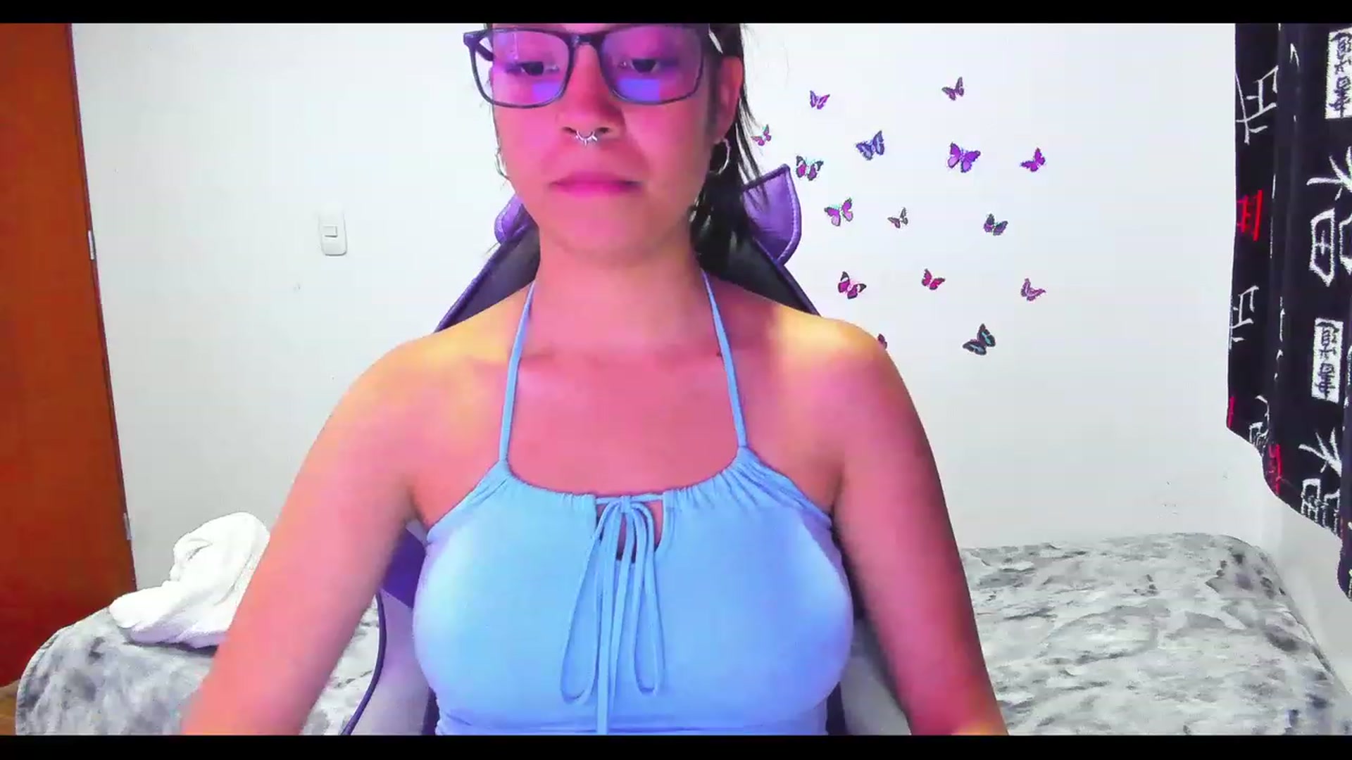 Gallery image thumbnail from Oxxme_'s myfreecams stream on, 06/09/2023, 02:55 image 5 of 20