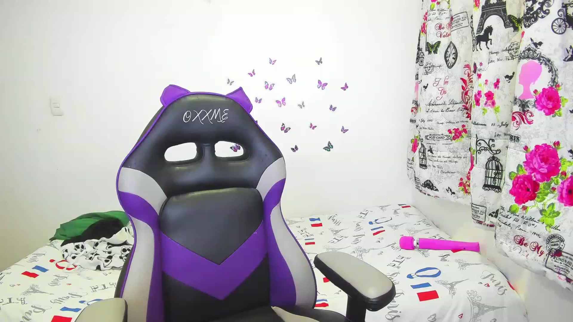 Gallery image thumbnail from Oxxme_'s myfreecams stream on, 06/12/2023, 02:39 image 19 of 20