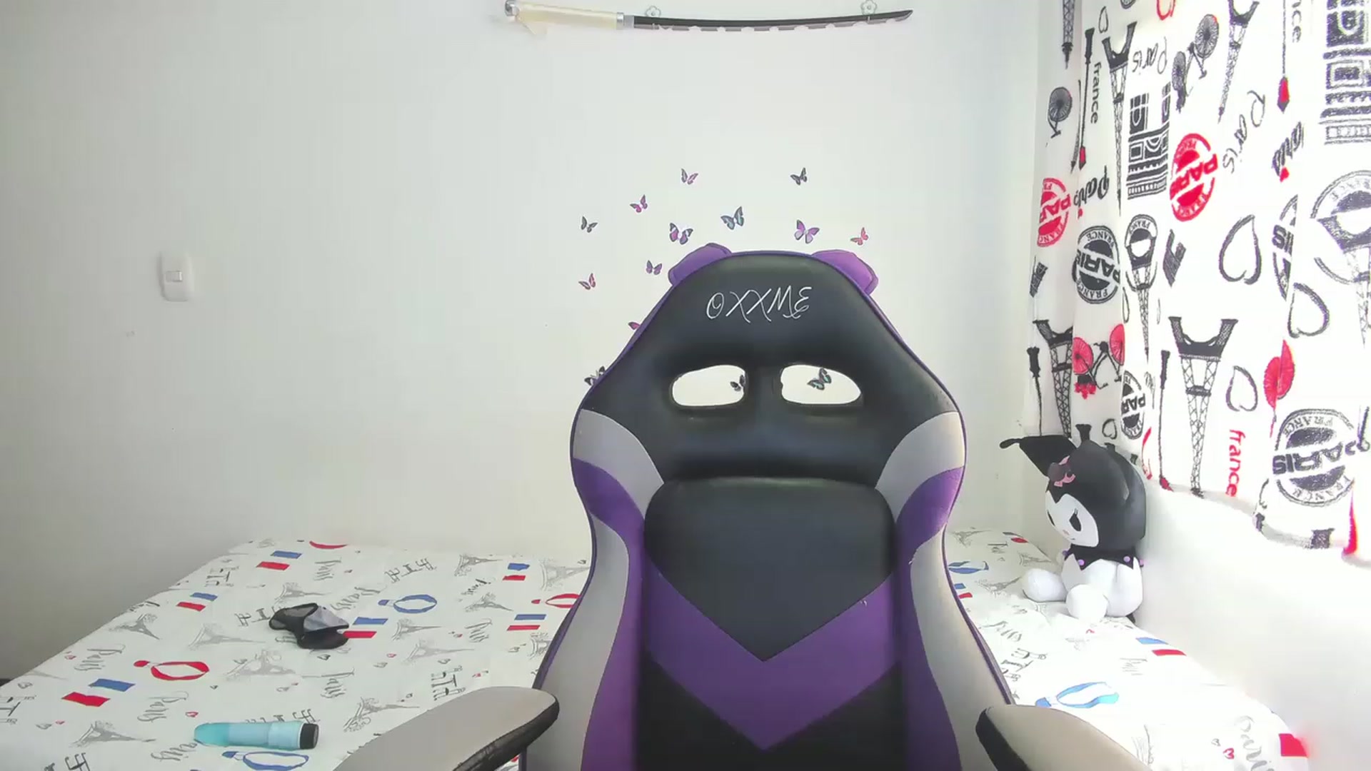 Gallery image thumbnail from Oxxme_'s myfreecams stream on, 06/26/2023, 15:09 image 12 of 20