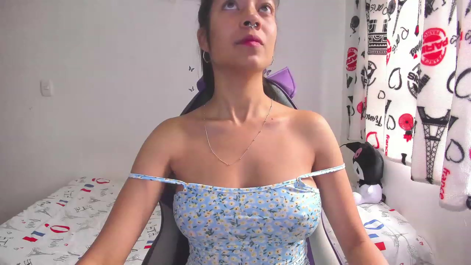 Gallery image thumbnail from Oxxme_'s myfreecams stream on, 07/02/2023, 14:42 image 13 of 20