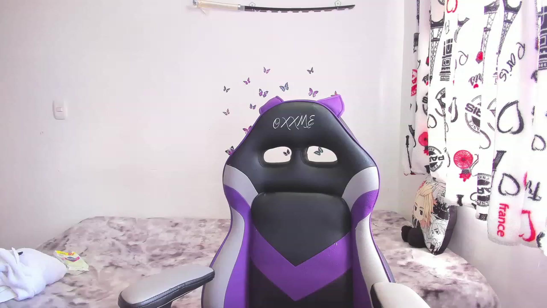 Gallery image thumbnail from Oxxme_'s myfreecams stream on, 07/15/2023, 17:46 image 7 of 20