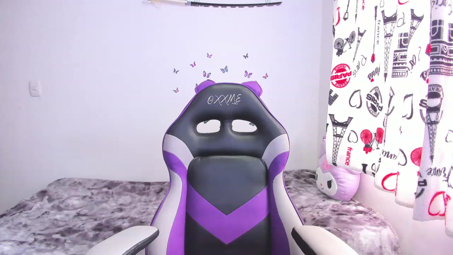 Gallery image thumbnail from Oxxme_'s myfreecams stream on, 07/17/2023, 14:20 image 10 of 20