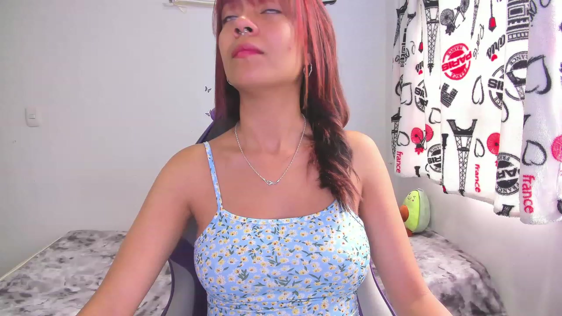 Gallery image thumbnail from Oxxme_'s myfreecams stream on, 07/21/2023, 13:18 image 4 of 20