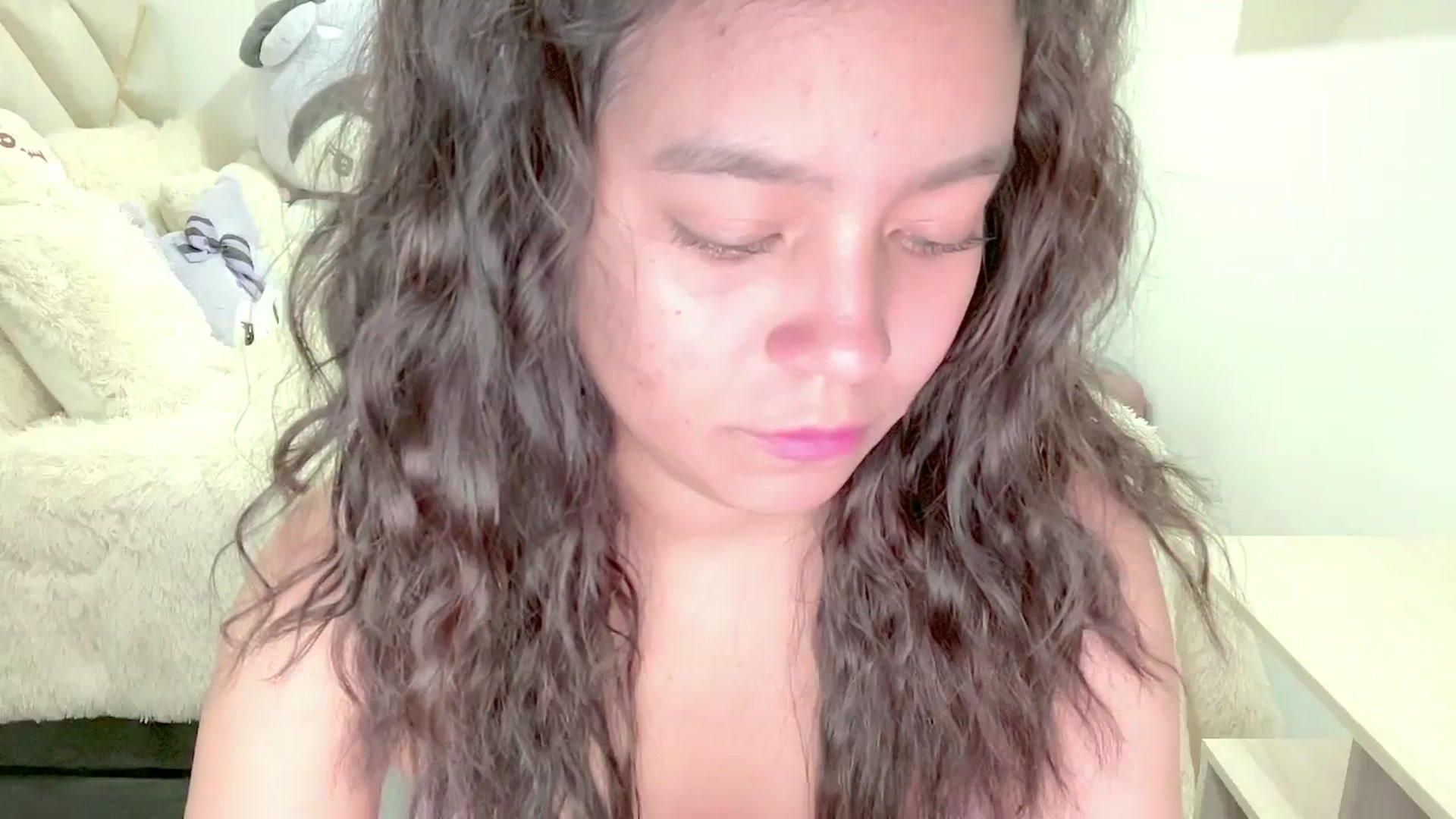 Gallery image thumbnail from Oxxme_'s myfreecams stream on, 01/08/2024, 01:40 image 14 of 20