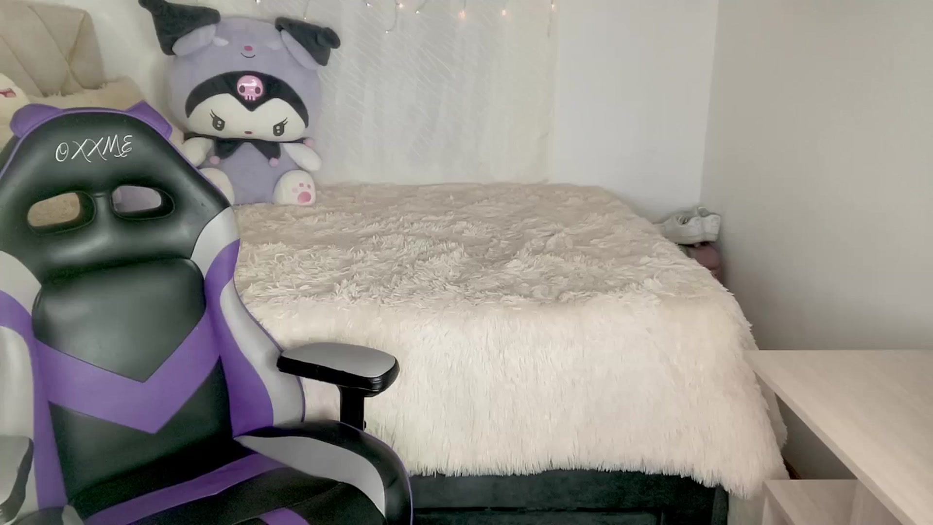 Gallery image thumbnail from Oxxme_'s myfreecams stream on, 01/23/2024, 06:11 image 3 of 20