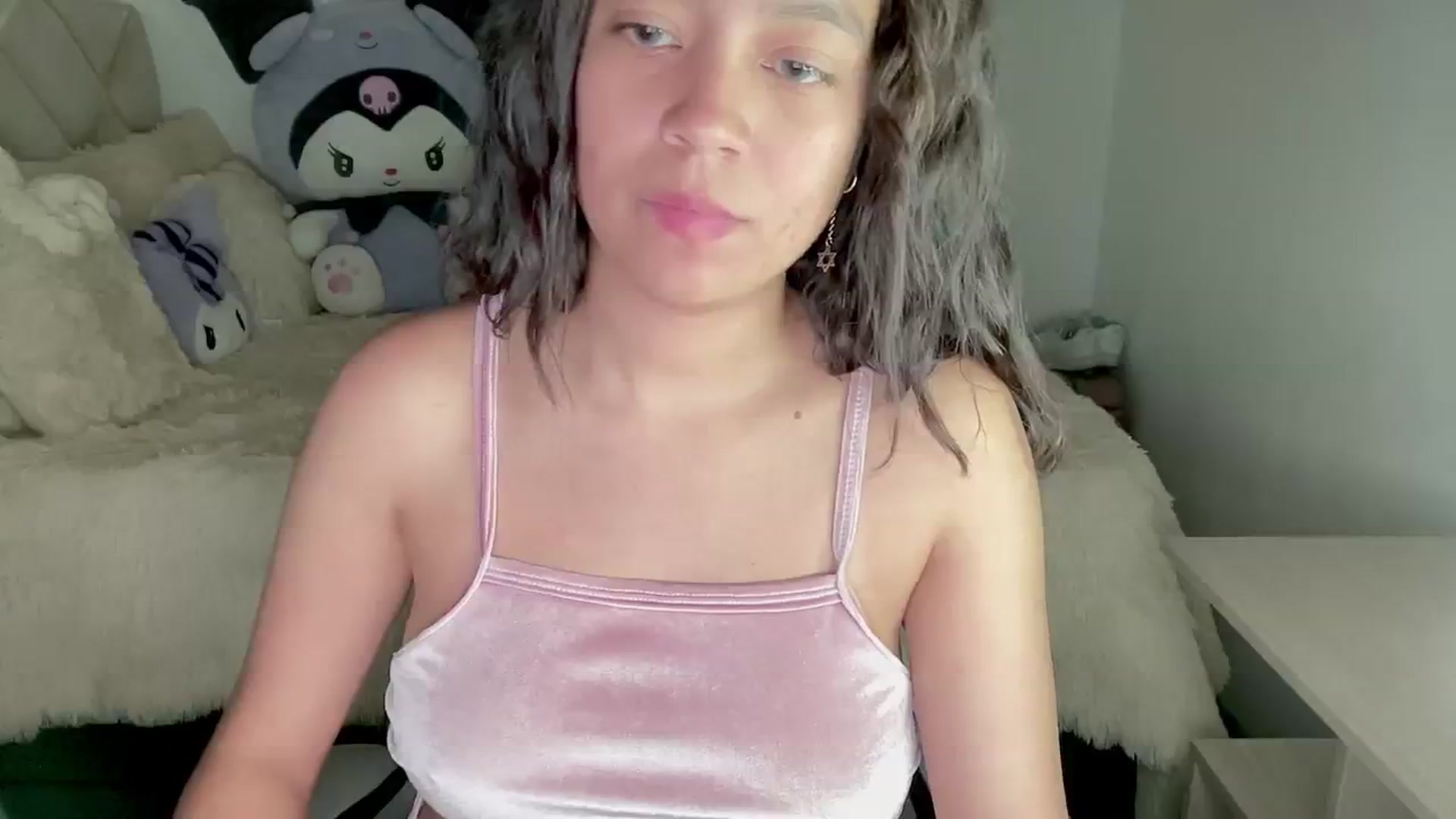 Gallery image thumbnail from Oxxme_'s myfreecams stream on, 01/23/2024, 07:01 image 14 of 20