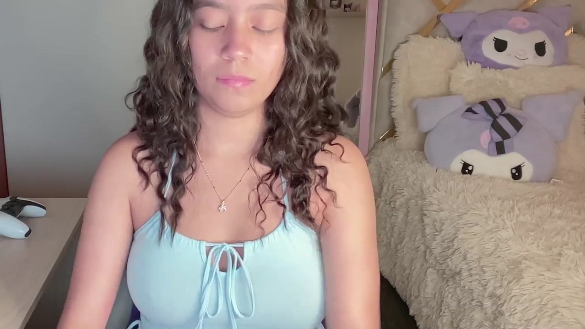 Gallery image thumbnail from Oxxme_'s myfreecams stream on, 03/14/2024, 24:50 image 4 of 20