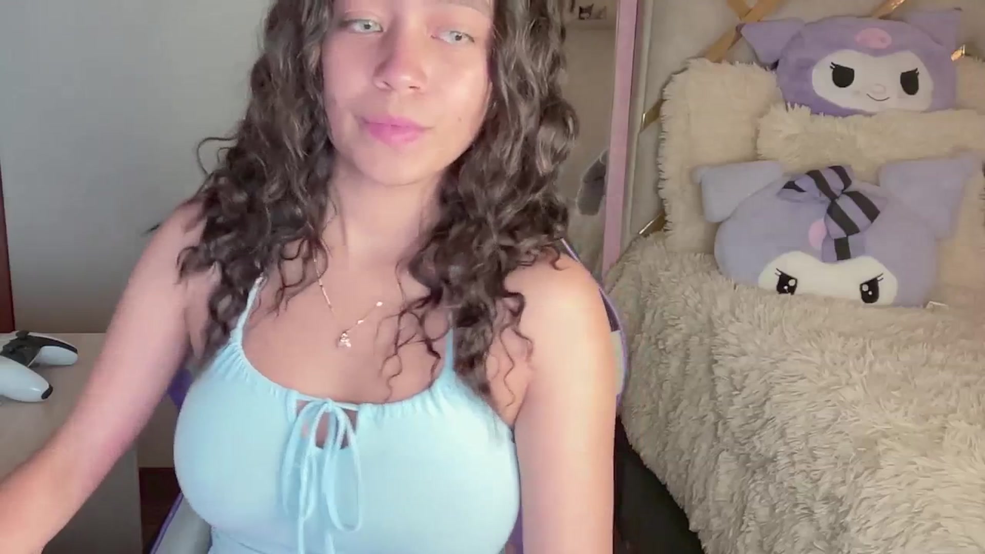 Gallery image thumbnail from Oxxme_'s myfreecams stream on, 03/14/2024, 24:50 image 11 of 20