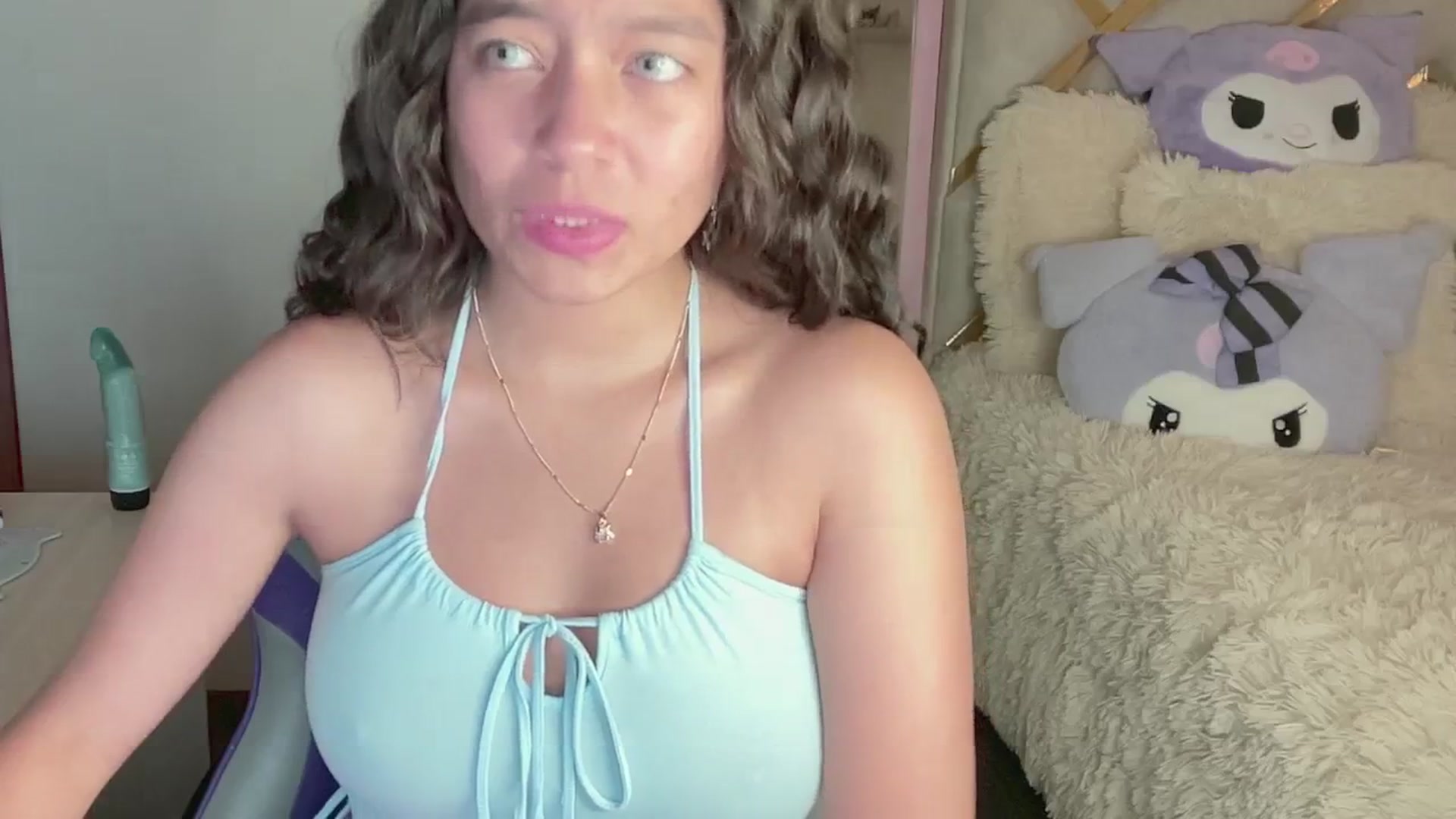 Gallery image thumbnail from Oxxme_'s myfreecams stream on, 03/14/2024, 02:49 image 18 of 20