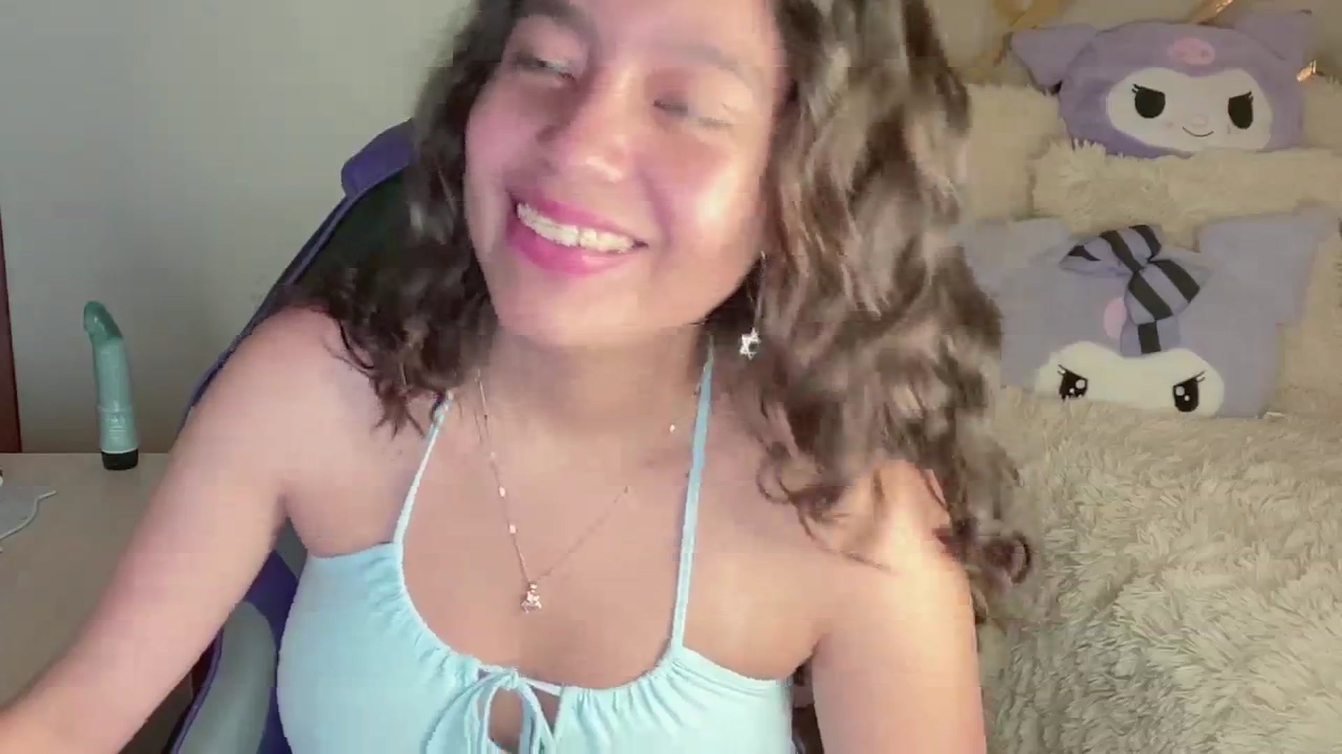 Gallery image thumbnail from Oxxme_'s myfreecams stream on, 03/14/2024, 02:49 image 15 of 20