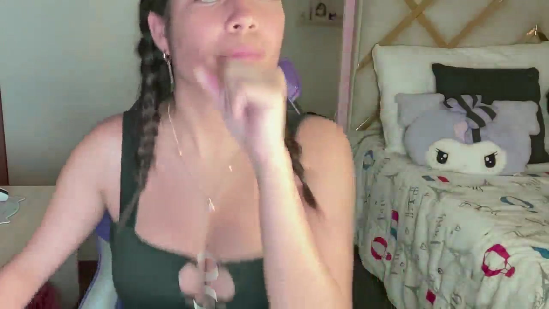 Gallery image thumbnail from Oxxme_'s myfreecams stream on, 03/17/2024, 06:21 image 2 of 20