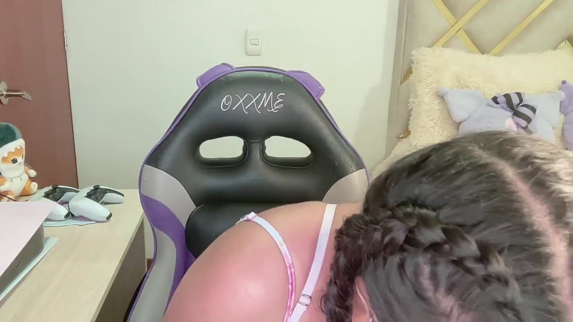 Gallery image thumbnail from Oxxme_'s myfreecams stream on, 04/15/2024, 03:57 image 3 of 20